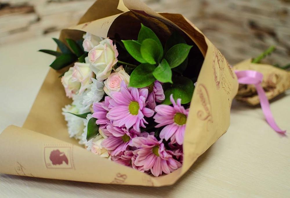 Букет цветов из: Розы и Хризантемы во Власихе