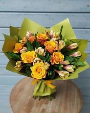 Букет цветов из:  Альстромерии и Розы #REPLACE_PRED# Власихе