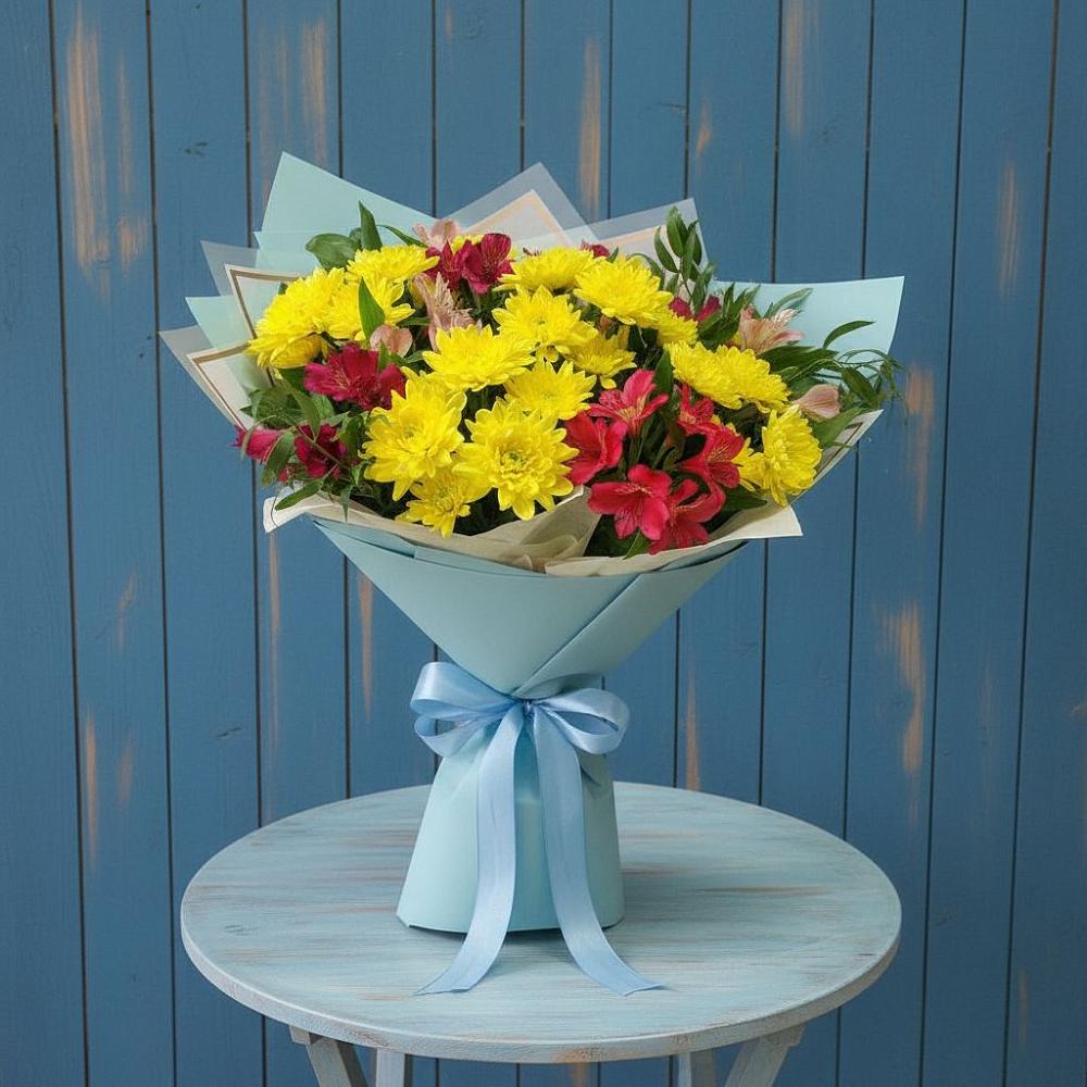 Букет цветов из: Альстромерии и Хризантемы во Власихе