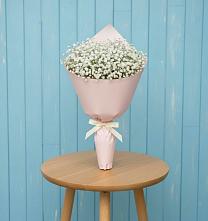 Букет цветов из:  Гипсофила во Власихе