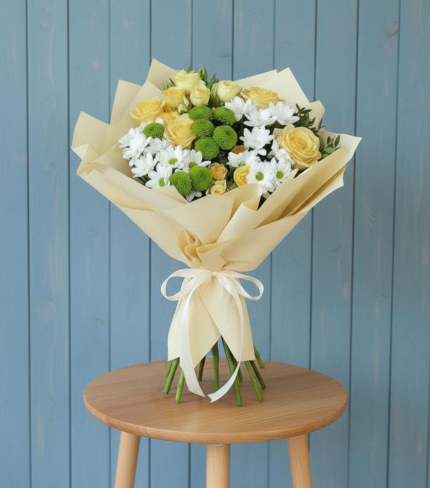 Букет цветов из: Хризантемы и Розы во Власихе