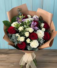 Букет цветов из:  Розы и Альстромерии во Власихе
