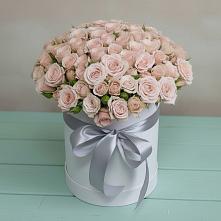 Цветочная композиция из Розы в шляпной коробке во Власихе