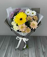 Букет цветов из:  Розы, Герберы и Хризантемы во Власихе
