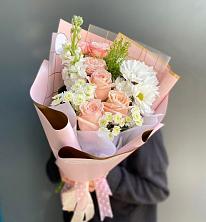 Букет цветов из:  Хризантемы и Розы во Власихе