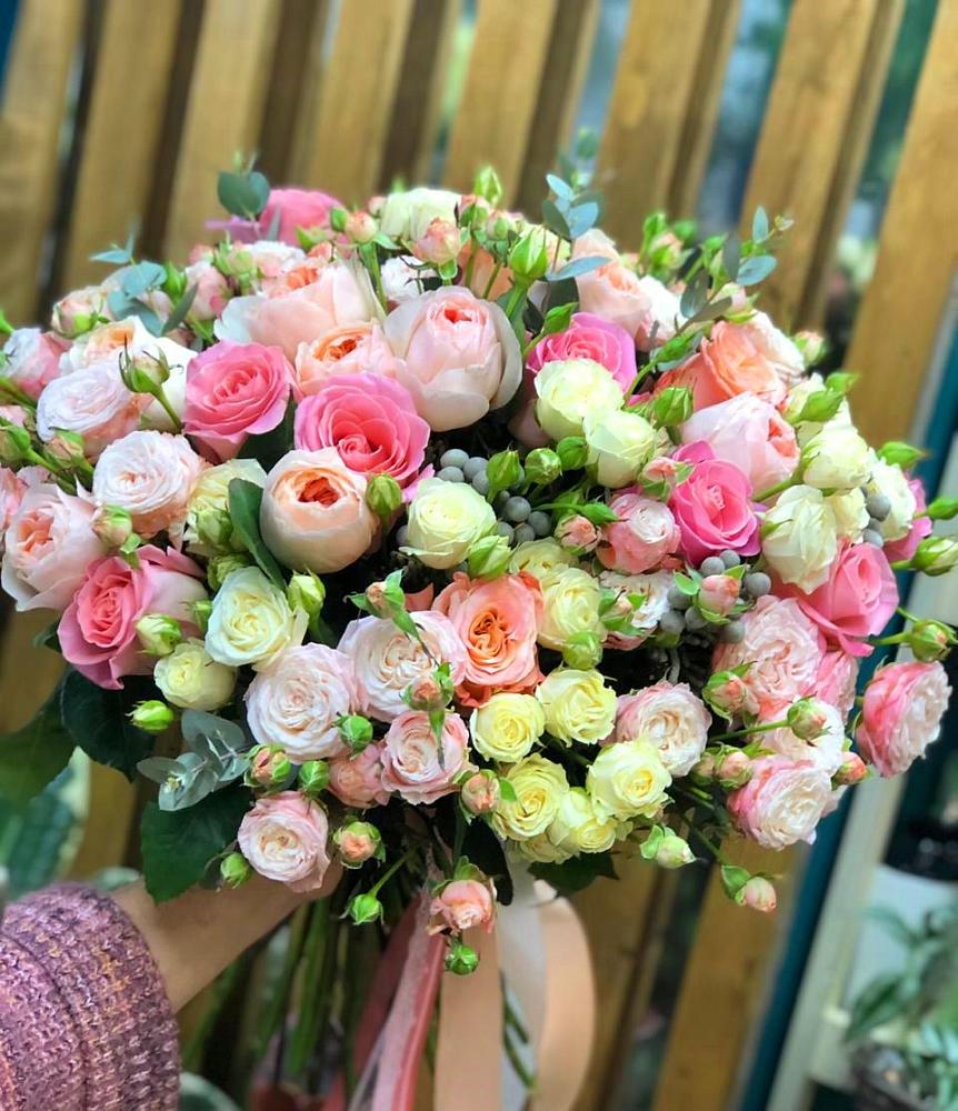 Букет цветов из: Розы во Власихе