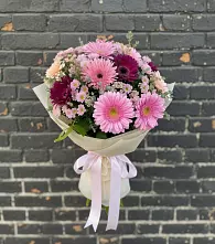 Букет цветов из:  Герберы и Хризантемы во Власихе